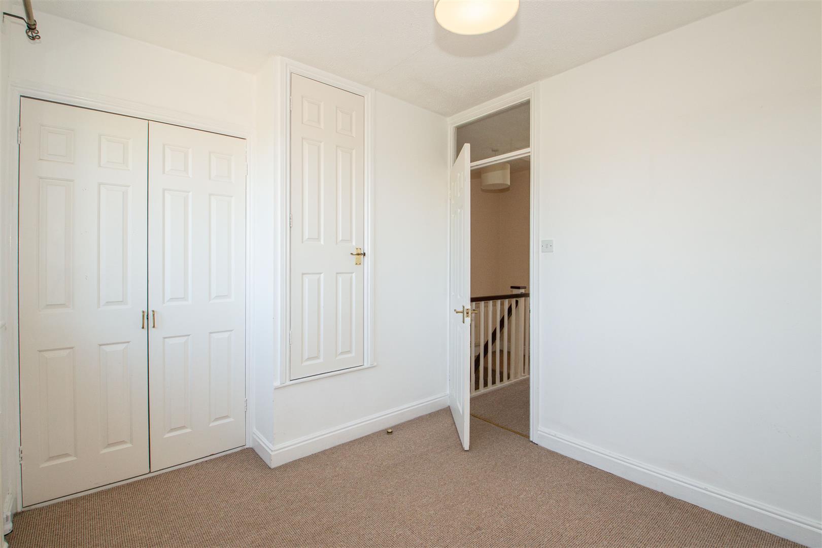 Parsley Close, Walnut Tree, Milton Keynes